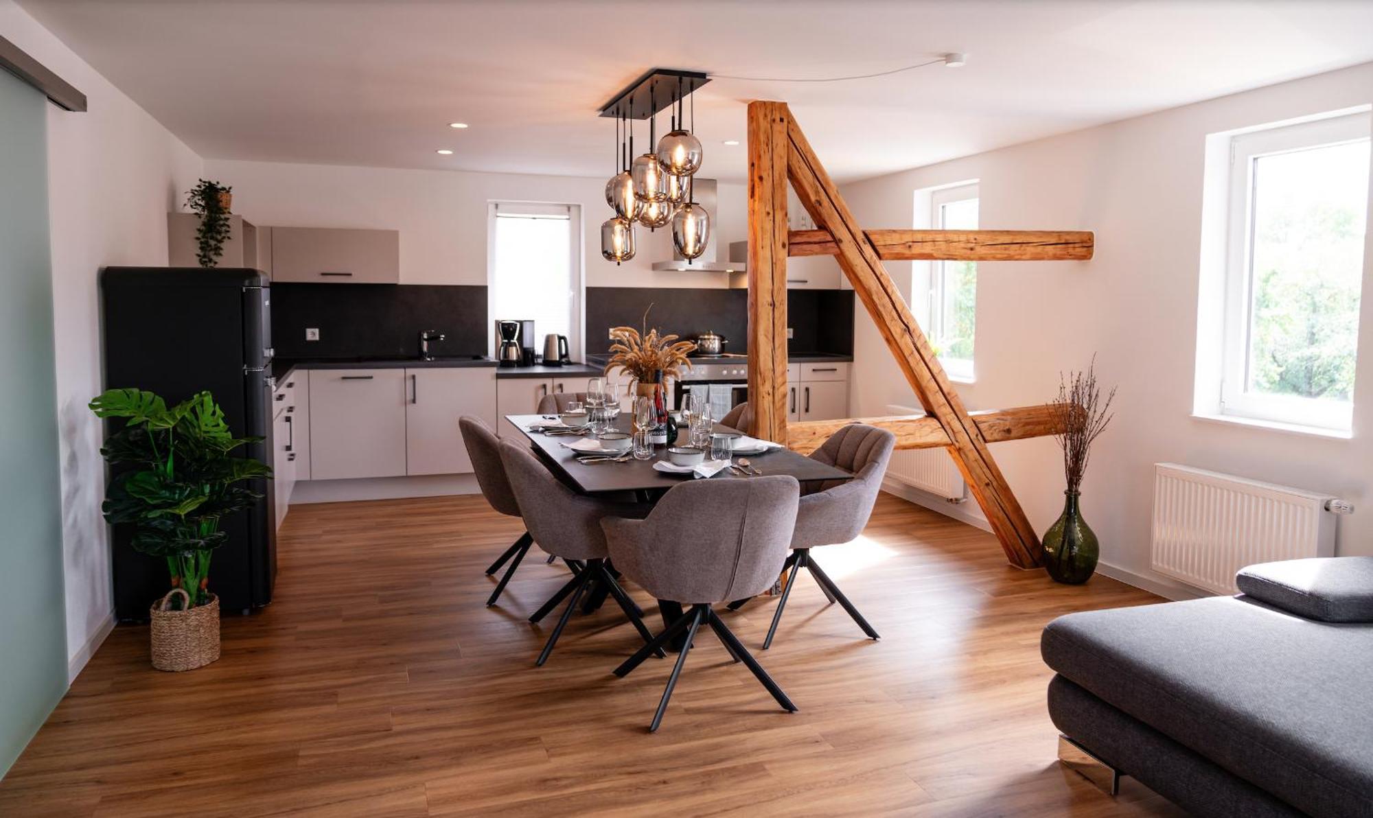 Apartment Zentrale Maisonette-wohnung In Tbb Tauberbischofsheim
